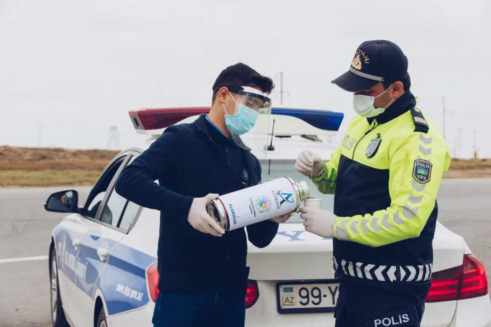 ASAN könüllüləri və “Azərsun”dan polislərə təşəkkür - FOTO