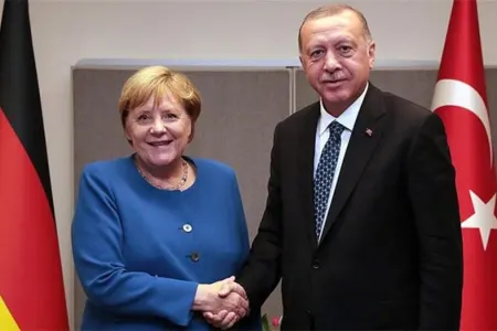 Ərdoğan və Merkel koronavirusa qarşı mübarizəni - MÜZAKİRƏ ETDİLƏR