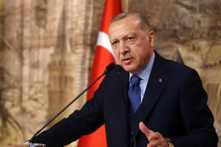 Türkiyədə təcili iclas - KÜÇƏYƏ ÇIXMAQ YENİDƏN QADAĞAN EDİRLİR