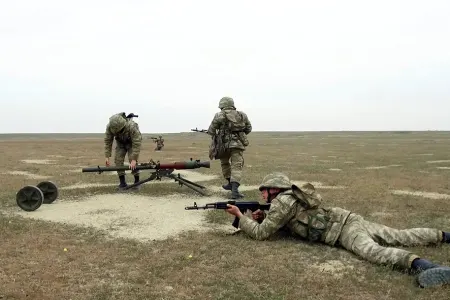Tankəleyhinə bölmələr döyüş atışlı - MƏŞQLƏR KEÇİRİR - FOTO - VİDEO