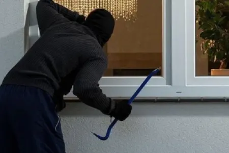 Tovuzda 6 evdən oğurluq edən şəxslər - SAXLANILDI