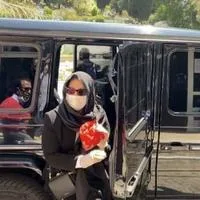 Nur Yerlitaşın dəfni - İZADİHAMSIZ KEÇDİ