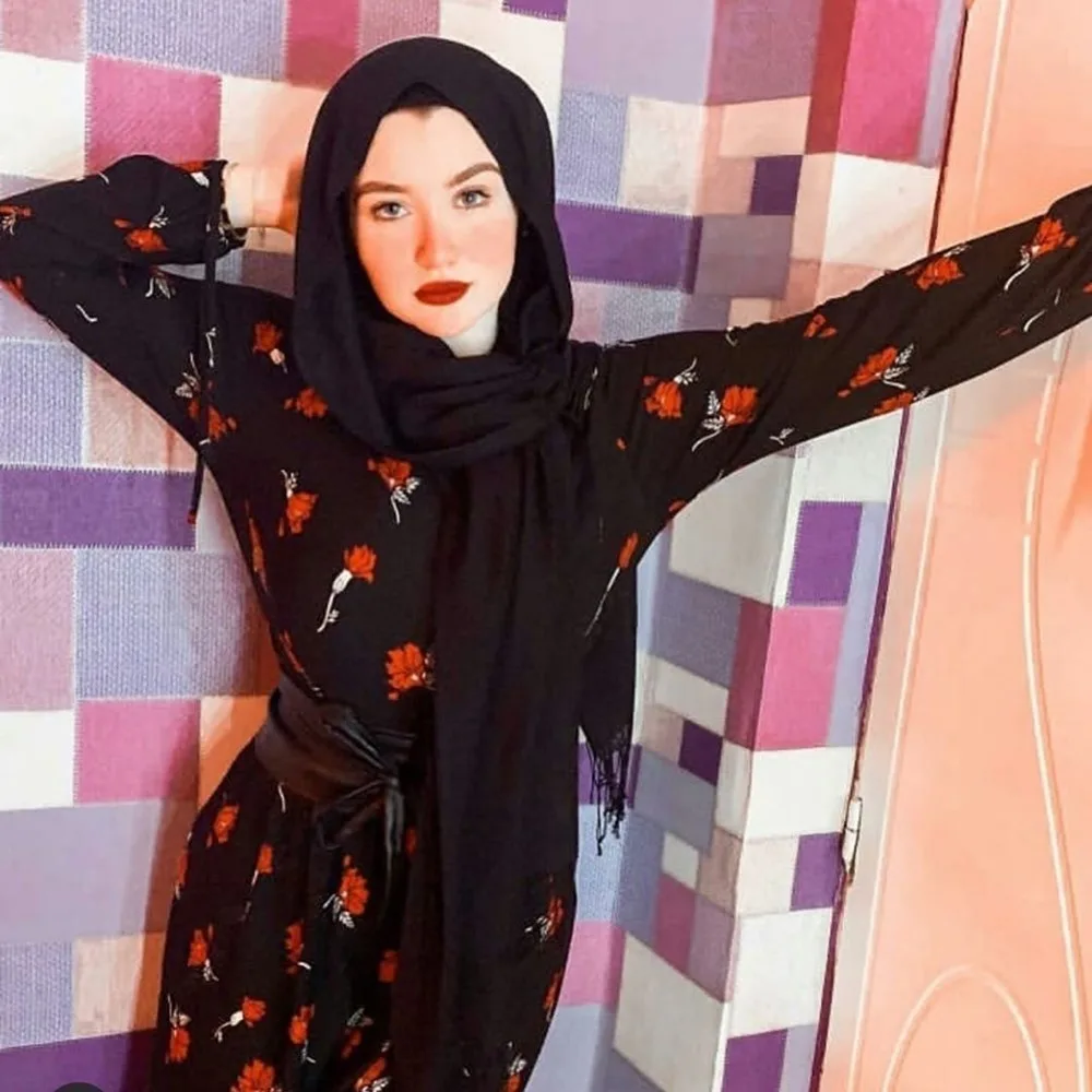 Məşhur "TikTok"çu əxlaqsızlığa görə - HƏBS OLUNDU - FOTO