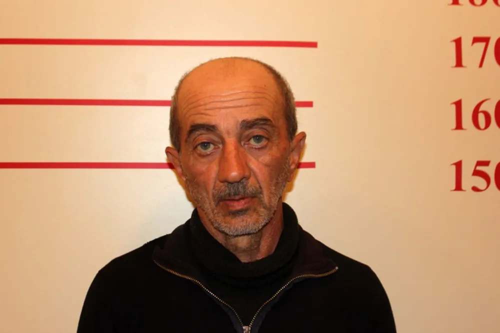 Həyətində narkotik əkən keçmiş məhkum - TUTULDU - FOTO