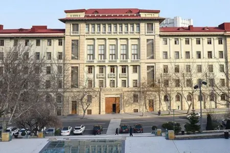 İnsanların 10 nəfərdən artıq qruplarda cəmləşməsi qadağandır - Operativ Qərargah
