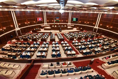 Parlamentin şöbələri birləşdirildi - SƏRƏNCAM