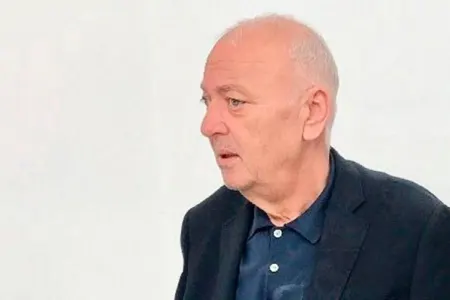 “Vasmoy” bazarına görə Çovdarovla üz-üzə gələn - iş adamı bıçaqlandı