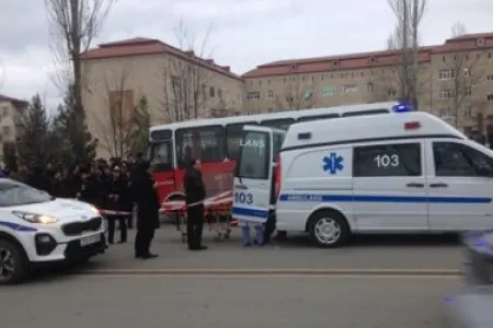 Bakıda keçmiş məhkum avtobusla qadını - VURUB ÖLDÜRDÜ