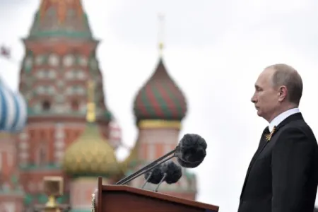 Putin tək qalmağı - "SEÇDİ"