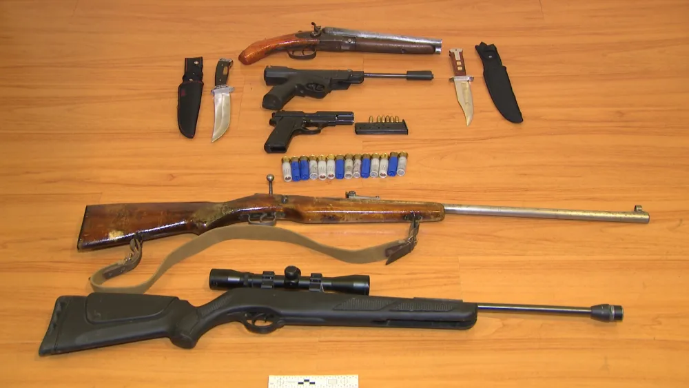 Keçmiş məhkumun avtomobilində çoxlu sayda - SİLAH AŞKARLANDI - VİDEO