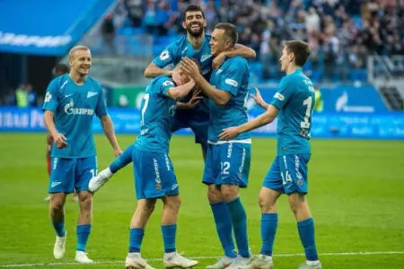 Daha bir futbolçuda koronavirus - AŞKARLANDI