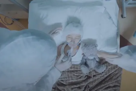 “Əziz müəllimim"in bəstəkarı indi də həkimlər üçün - MAHNI YAZDI- VİDEO