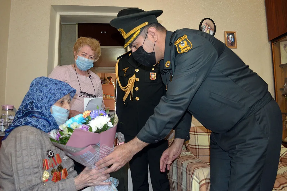 Hərbi qulluqçular müharibə veteranlarını - ZİYARƏT ETDİ - FOTO - VİDEO