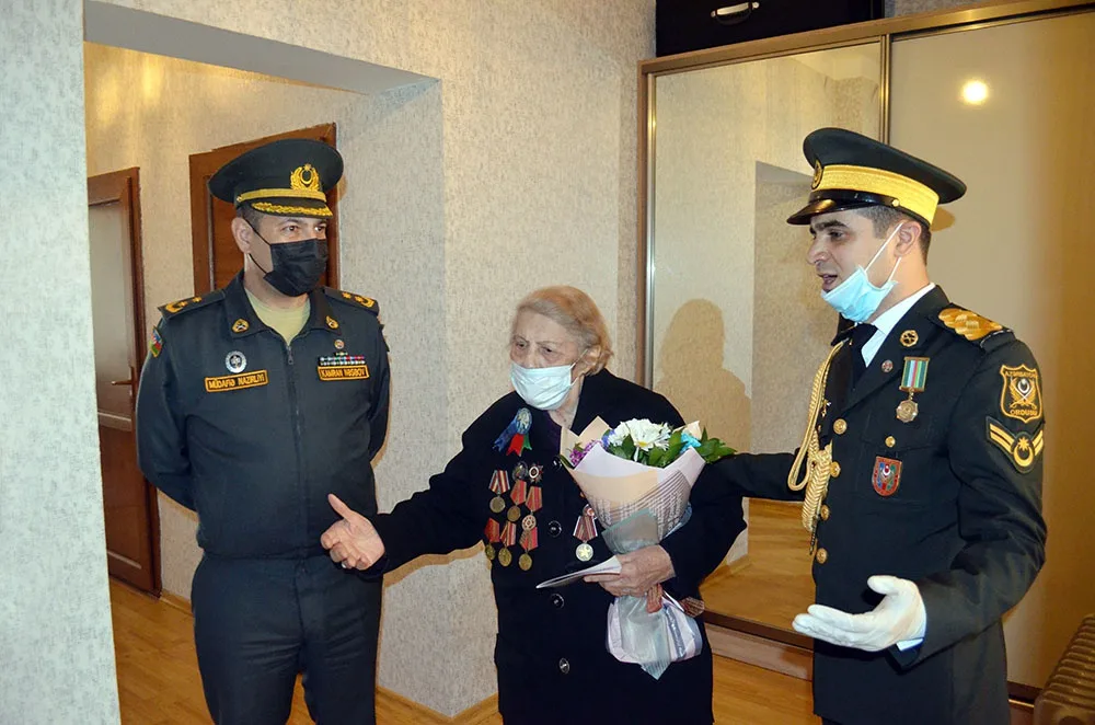 Hərbi qulluqçular müharibə veteranlarını - ZİYARƏT ETDİ - FOTO - VİDEO