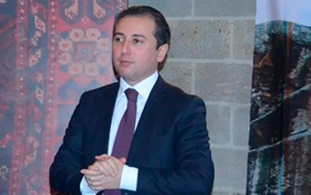 DTX-nin saxladığı rəis müğənnilərə - BU ŞƏRTİ QOYUBMUŞ...