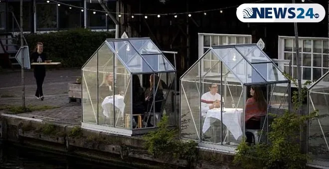 Şüşə kabinli restoran fəaliyyətə başladı - FOTOLAR