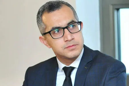Kamran Əsədov sayt açdı: - "Azərbaycanda xarici dilli təhsillə bağlı problem var"