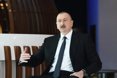 "Sumqayıtın yanından keçərkən maşında oturanlar pəncərələri bağlayırdılar" - PREZİDENT