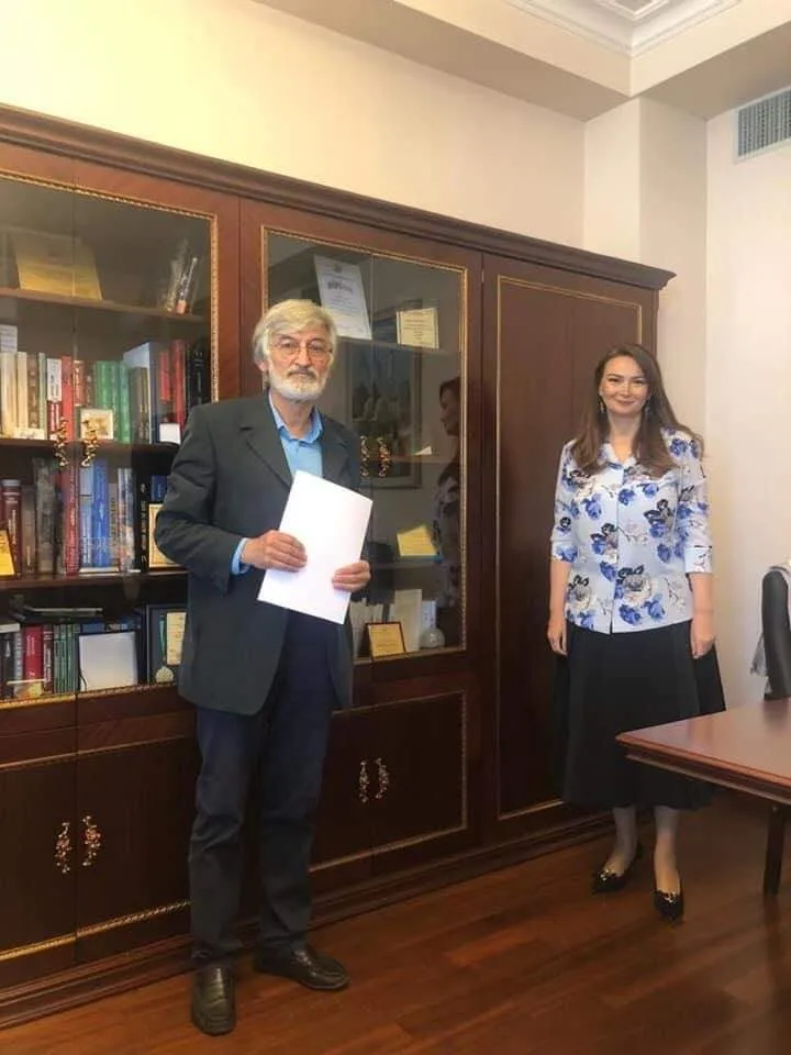 Qənirə Paşayeva xalq artistini - TƏBRİK ETDİ