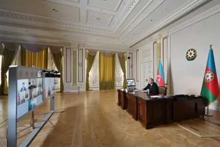 “Məktəblər və universitetlər açılmayacaq” - Prezident
