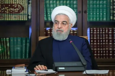 İranda məscidlərdə bayram namazının qılınmasına icazə verilib