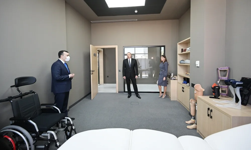 Prezident və birinci xanım 3 saylı DOST mərkəzinin - AÇILIŞINDA - FOTO - YENİLƏNDİ