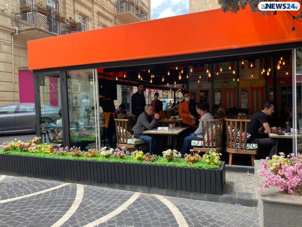 Paytaxtdakı kafe-restoranlarda Nazirlər Kabinetinin tələblərinə - ƏMƏL OLUNMUR - VİDEO - FOTOLAR