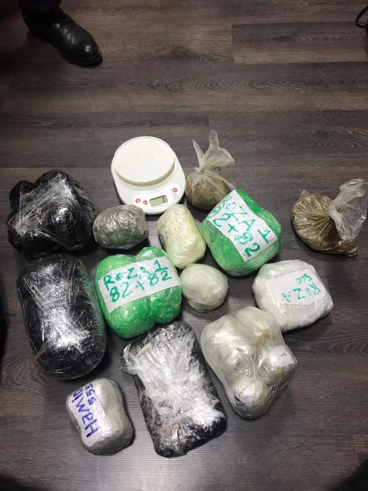 Əmircan sakinindən 4.5 kiloqramdan artıq - HEROİN GÖTÜRÜLDÜ - VİDEO