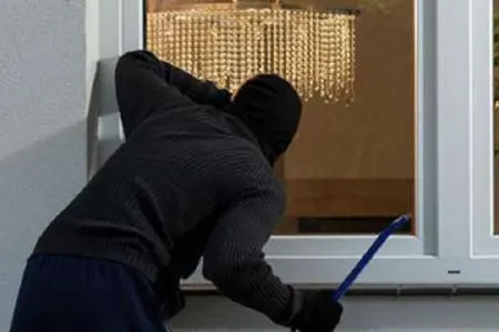 Abşeronda evlərdən 56 minlik oğurluq - OĞURLUQ EDİLDİ