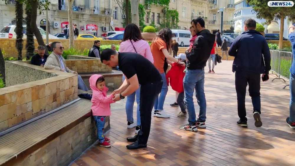 Bakı əvvəlki halında və ya - PAYTAXTDA RAMAZAN BAYRAMI - FOTO - VİDEO