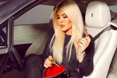 Kişi olmağı bəyənməyib özünü qadın edən Selin Ciyerci ayda - GÖRÜN NƏ QƏDƏR QAZANIRMIŞ