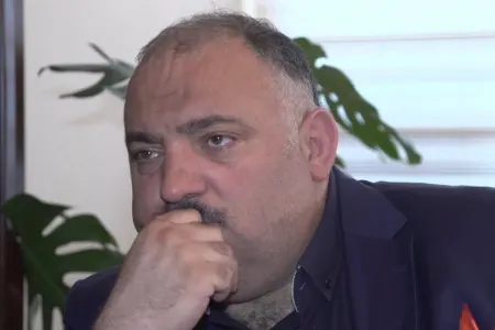 Reanimasiyaya yerləşdirilən Bəhram Bağırzadənin vəziyyəti kritik ağırdır - HƏKİMDƏN AÇIQLAMA