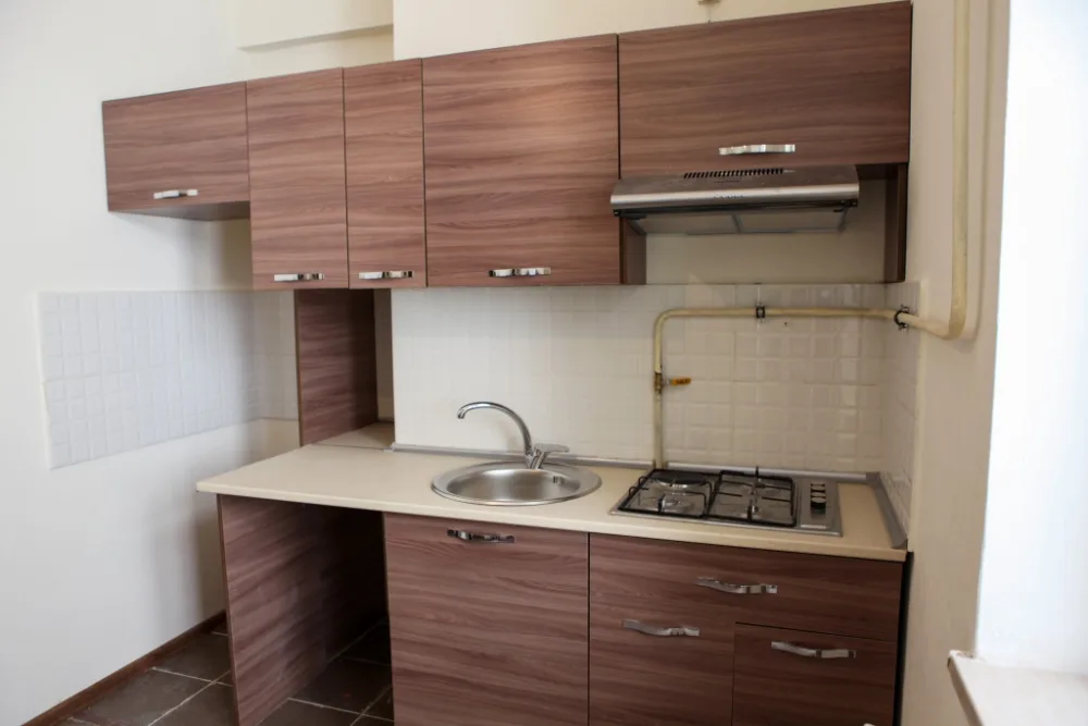 Şəhid ailələri və müharibə əlillərinə 100 mənzil, 50 avtomobil - VERİLDİ