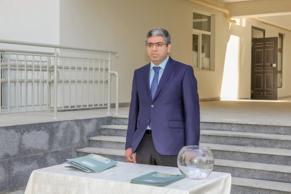 Şəhid ailələri və müharibə əlillərinə 100 mənzil, 50 avtomobil - VERİLDİ