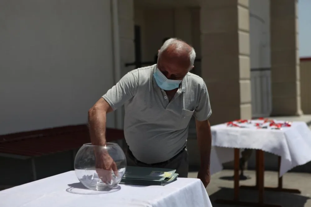 Şəhid ailələri və Qarabağ müharibəsi əlillərinə daha 100 mənzil verildi - FOTO