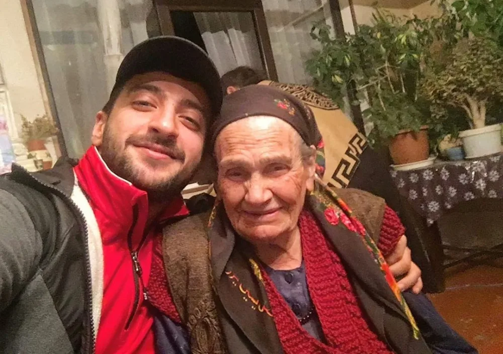 Əməkdar artistin ailəsində ağır itki - FOTO