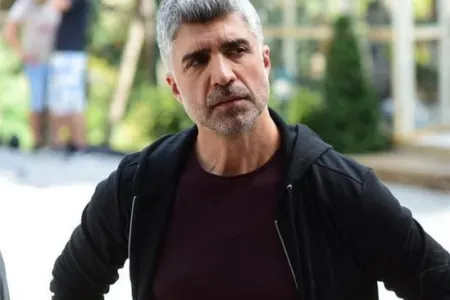 Özcan Deniz bu dəfə onunla... - FOTO