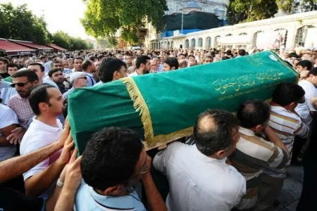 Tanınmış aktrisa vəfat etdi - FOTO
