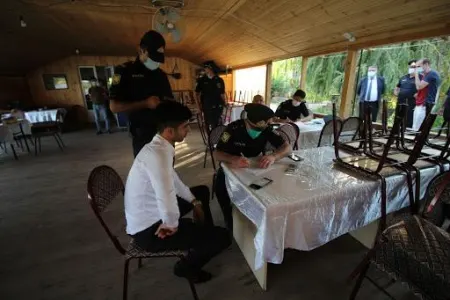 Mingəçevirdə karantini pozaraq fəaliyyət göstərən kafe - AŞKARLANDI