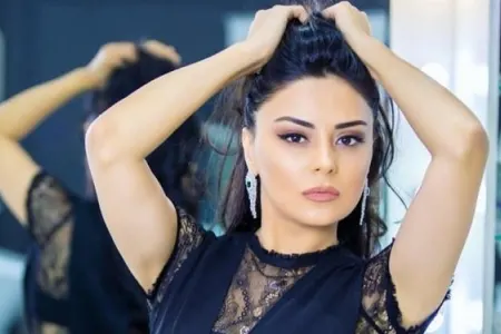 Bu da Vüsalə Əlizadənin dəbdəbəli bağ evi - VİDEO