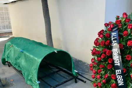 Azərbaycanlı musiqiçi vəfat - ETDİ - FOTO