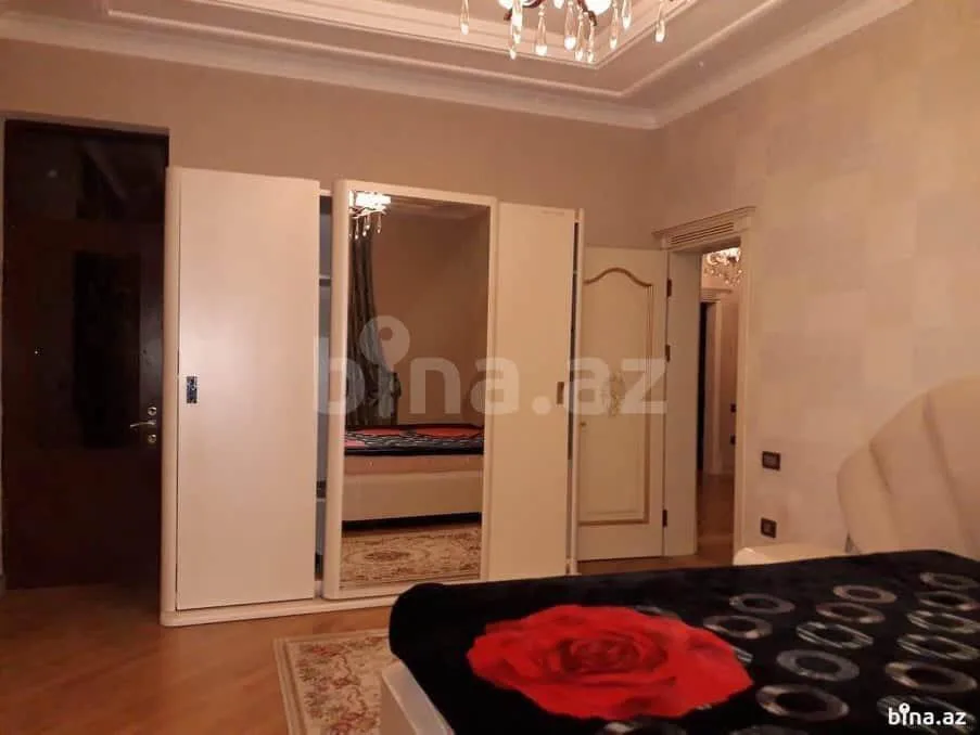 Şəbnəm Tovuzlu evini 600 minə satışa çıxardı - FOTOLAR