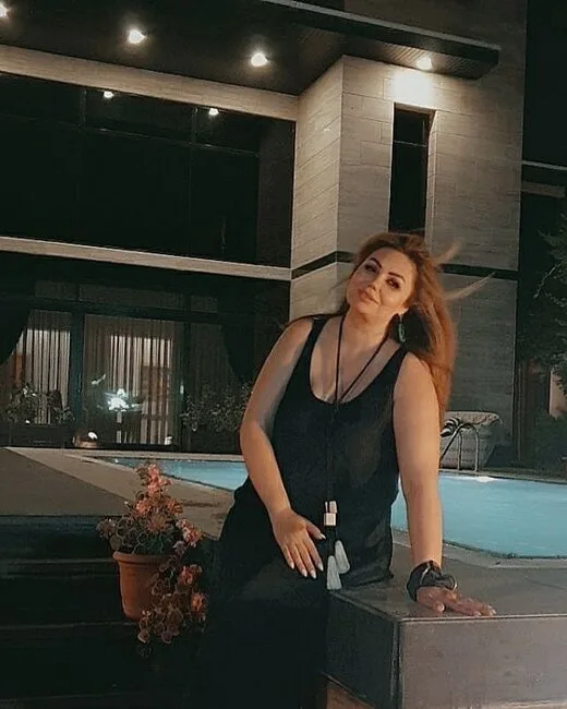 Bu da Könül Kərimovanın dəbdəbəli villası - FOTOLAR
