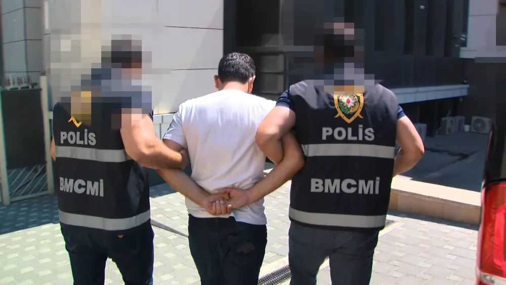 Yasamalda evdən 30 kiloqramdan çox yüksək təsiredici narkotik vasitə aşkarlandı - FOTO