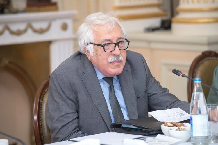 Anar Ələkbərov bir qrup tanınmış mədəniyyət və incəsənət xadimi ilə - GÖRÜŞÜB - FOTOLAR