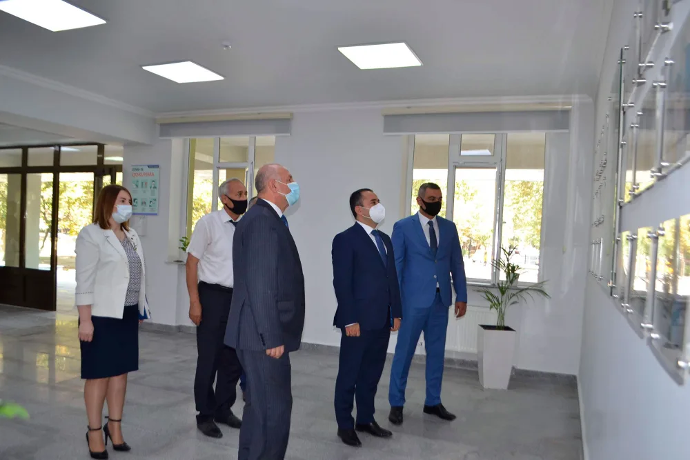 Mingəçevirdə yeni məktəb - İSTİFADƏYƏ VERİLİB - FOTO