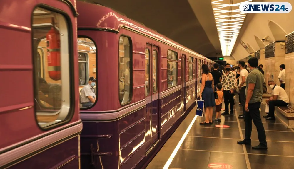 72 gündən sonra BAKI METROSUNDA NƏLƏR BAŞ VERİR? - VİDEOREPORTAJ - FOTOLAR
