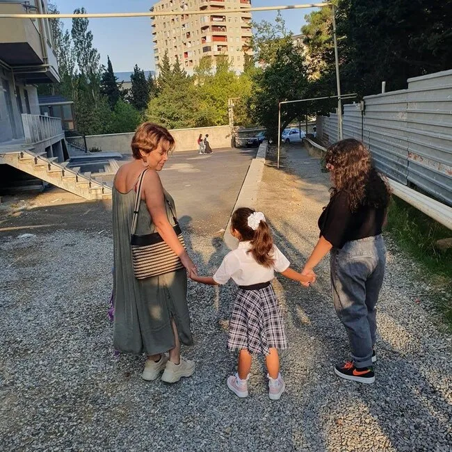 Lalə Məmmədova burun əməliyyatdan sonra ilk dəfə - FOTOLAR