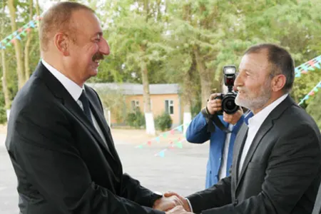 “Başınızı uca tutun, əziz valideynlər!” - Mübariz İbrahimovun atası - VİDEO