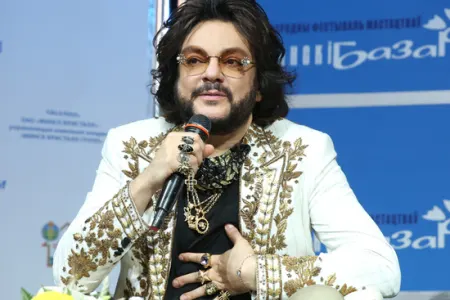 Kirkorov atasının Ermənistana humanitar yardımından danışdi: - "Elə bir şey yoxdur və ola da bilməz!"